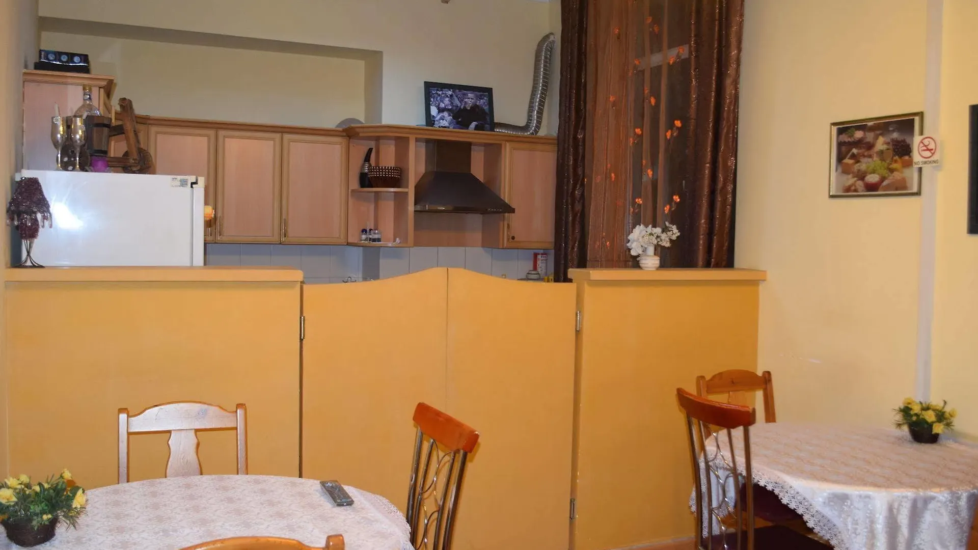 Guest House Inn & Hostel Hokmeli